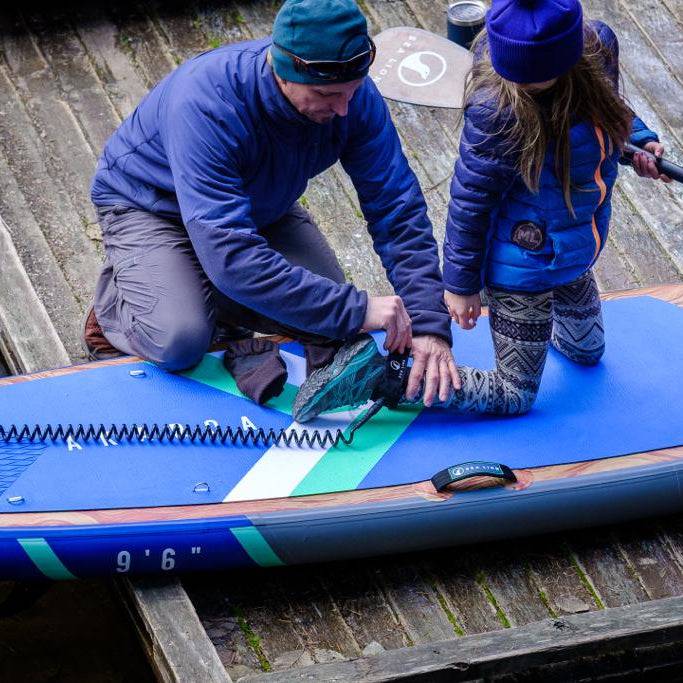 9'6" Akaroa - Inflatable SUP Board + 3 Piece Paddle